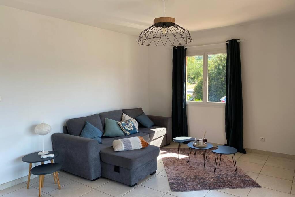 Joli F3 De 60M2 Avec Balcon Lägenhet Bastelicaccia Exteriör bild