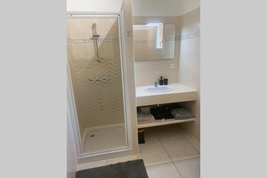 Joli F3 De 60M2 Avec Balcon Lägenhet Bastelicaccia Exteriör bild